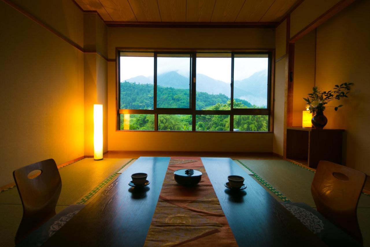 Tashiro Annex Hotel Yakushima  Ngoại thất bức ảnh